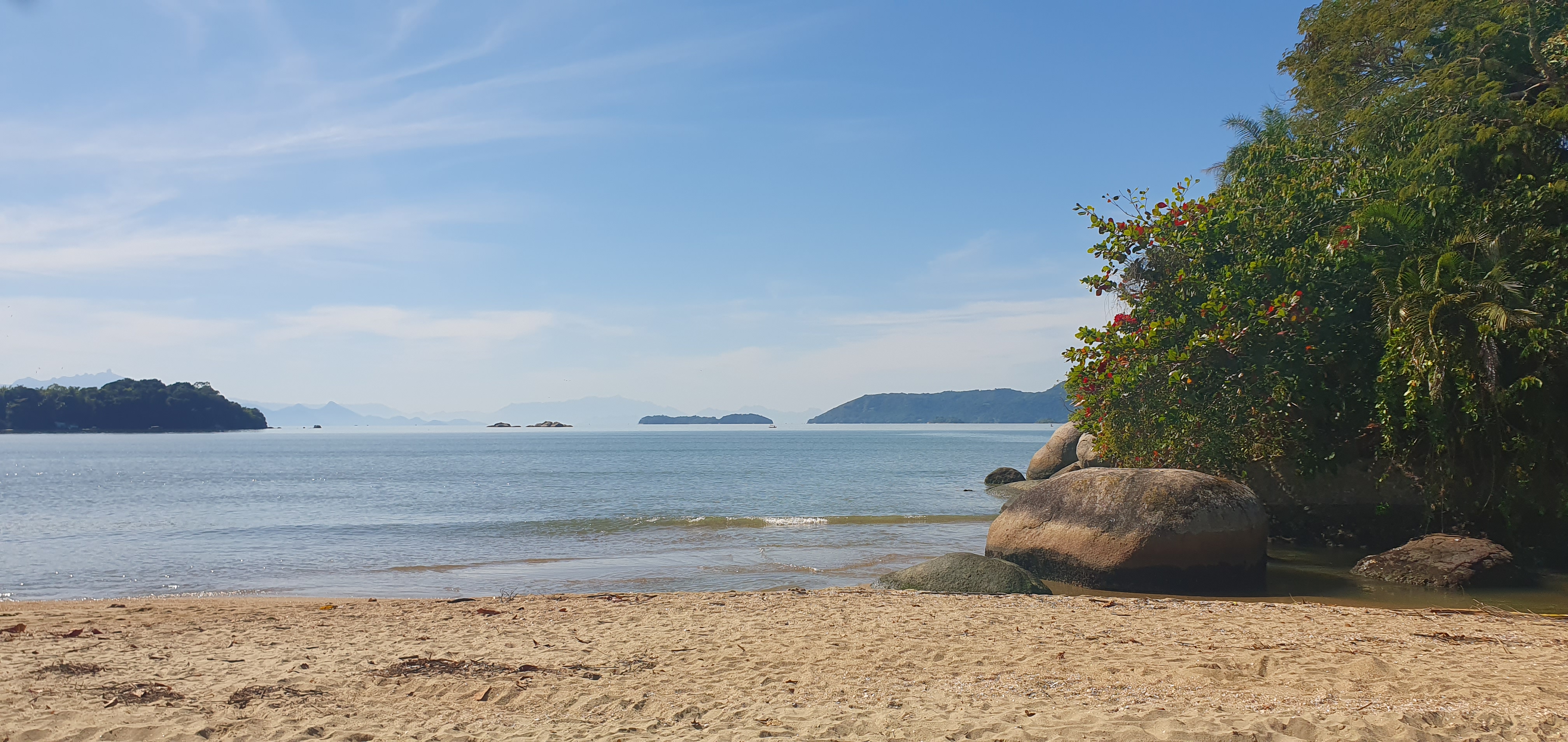 Plage, sable et mer