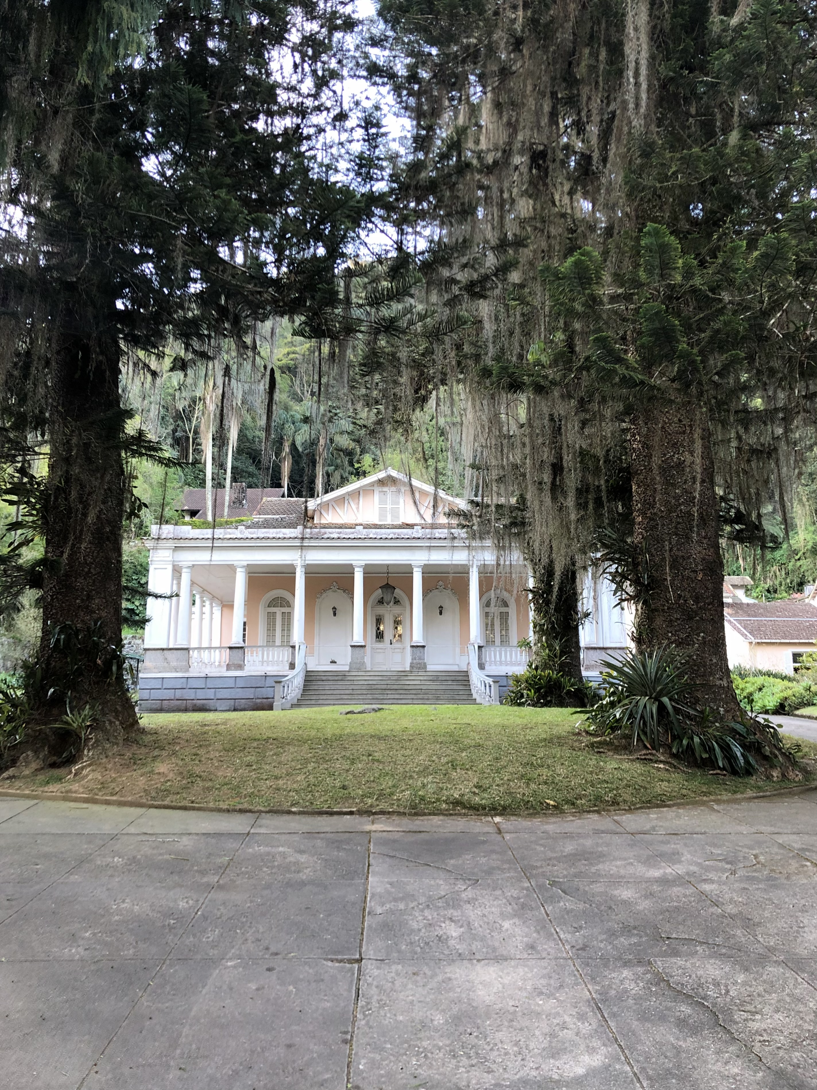 Maison rose à Petropolis