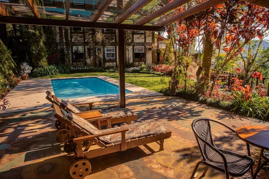 Piscine à la poussada