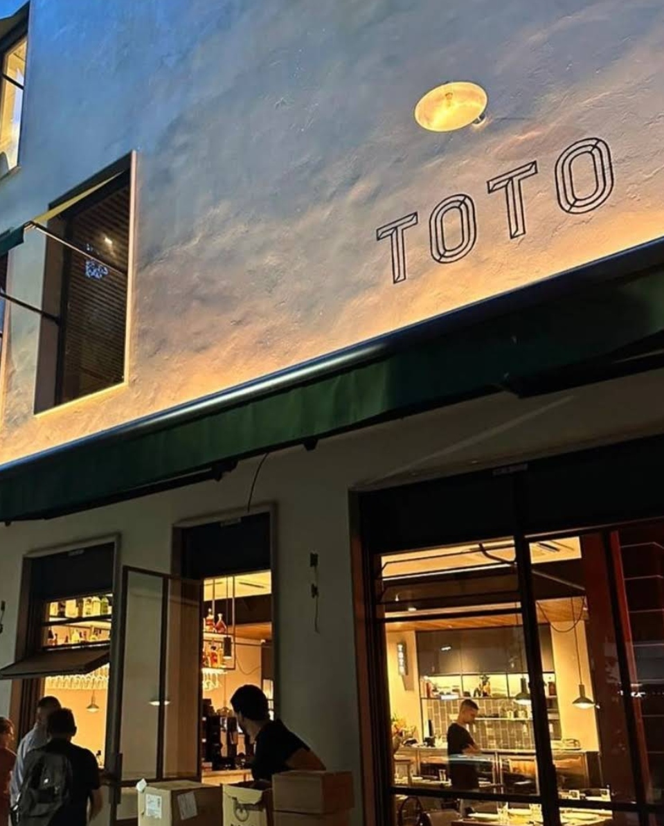 ToTo façade